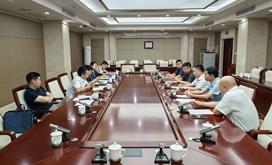 河北省南通商会会长冯兆强 参加异地商会会长座谈会